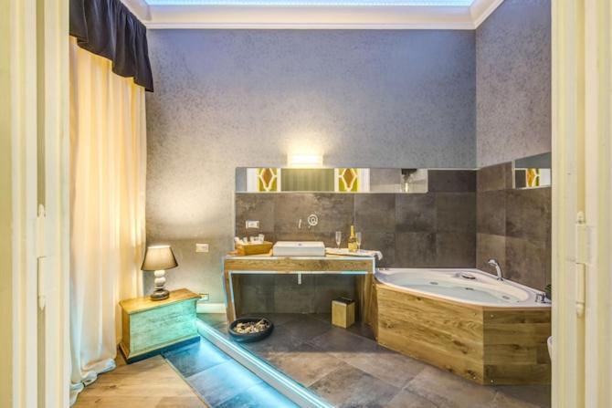 ホテル Smart Lux Roma Centro エクステリア 写真